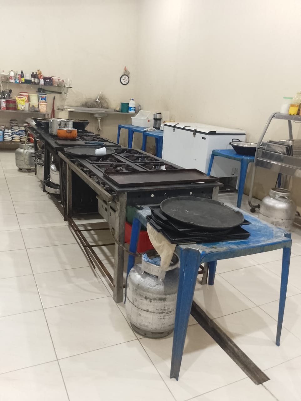 Armazenamento de GLP irregular.